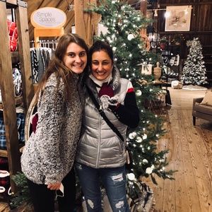 Meet your Posher, Diana